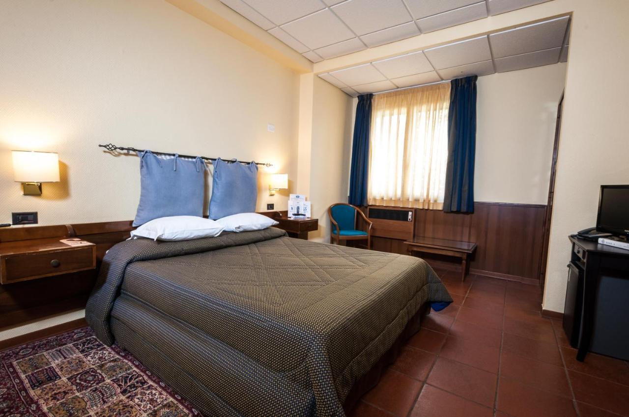 Corsaro Etna Hotel&Spa Nicolosi Buitenkant foto